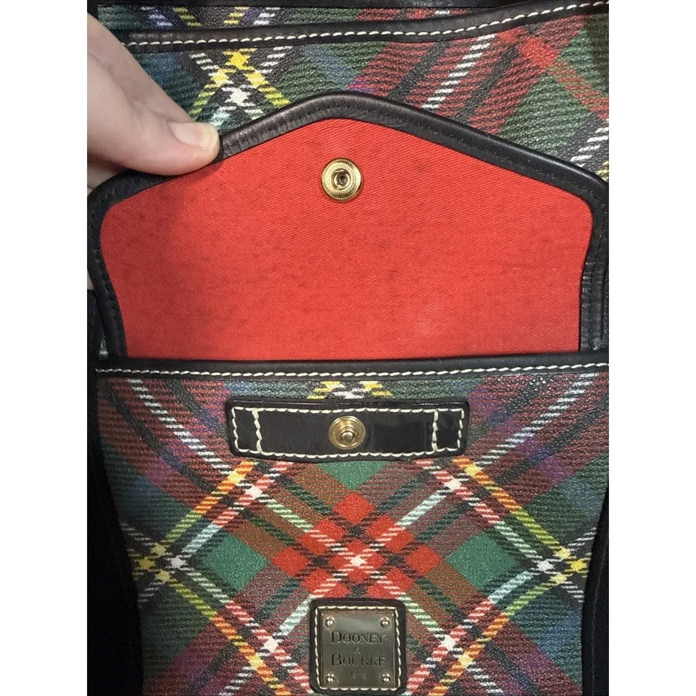 Dooney & Bourke used very